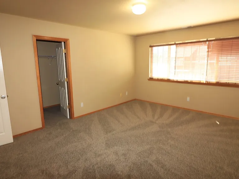 2807 SW Indian Cir — Photo 14