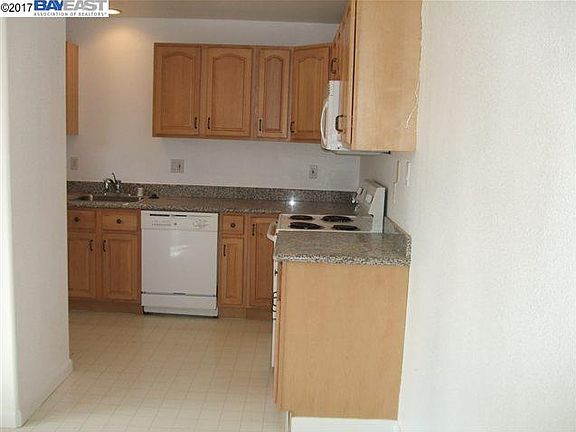 5th image of 2045 Camel Ln APT 5