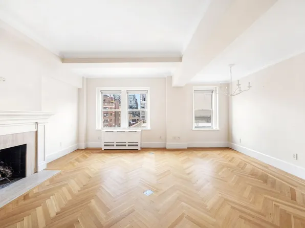 167 E 82nd St APT 10D, New York, NY 10028