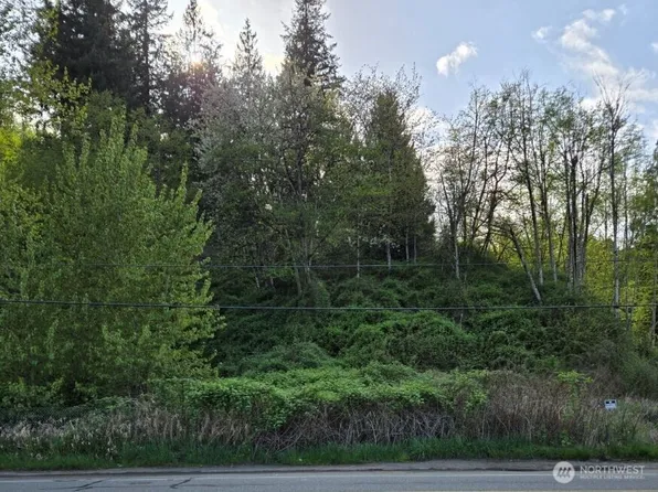2210 W Valley Highway E, Edgewood, WA 98372