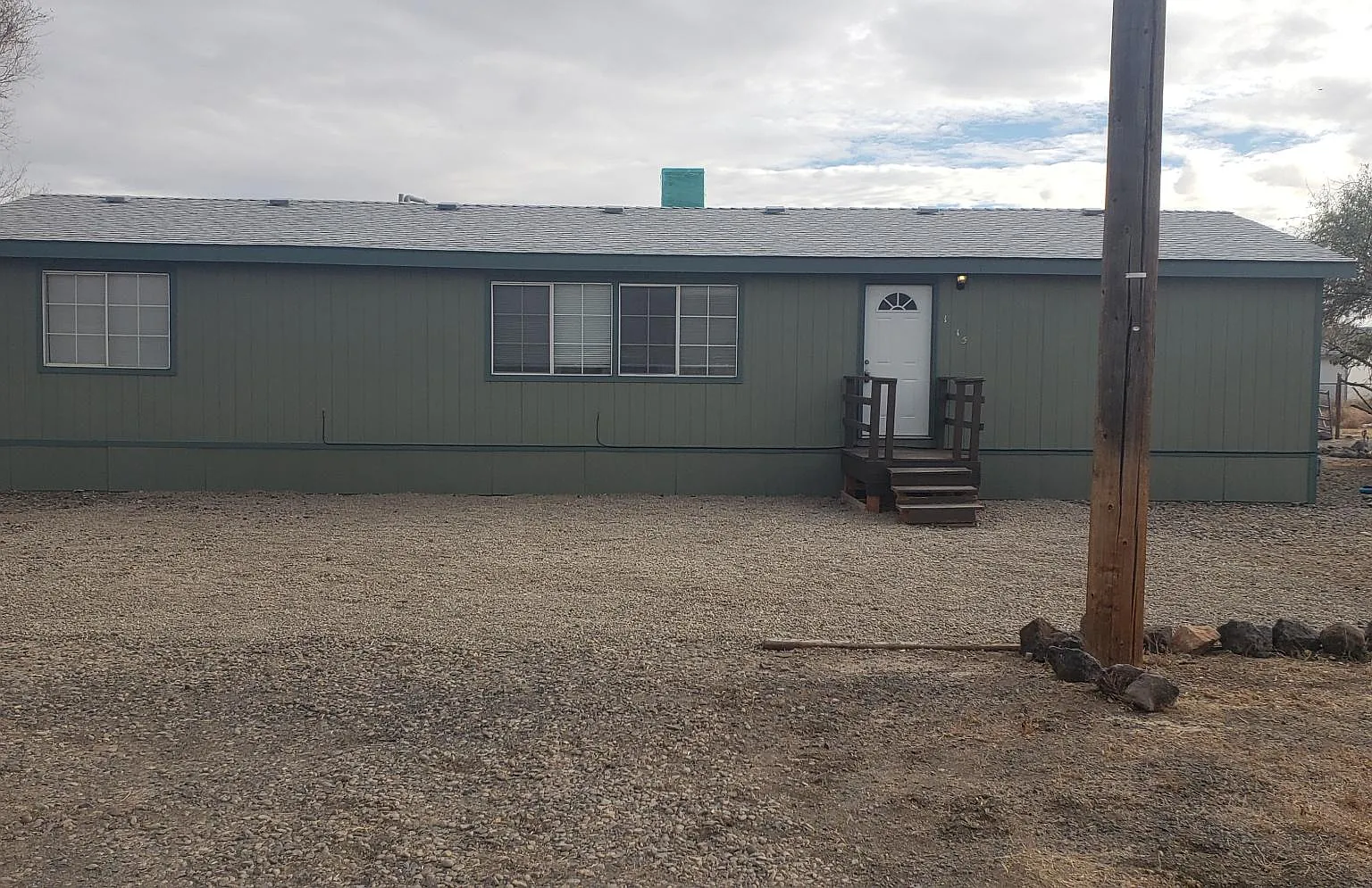 3 bed, 1560 sqft, $2,100 — Photo 1