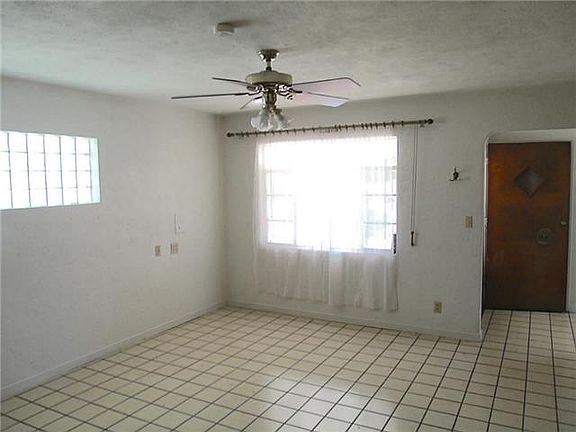 5th image of 3311 Mobile Ave