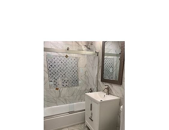 2nd image of 17436 127th Ave