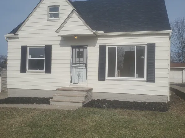 19201 Beverly Ave, Maple Heights, OH 44137