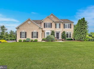 12 Windward Way, Trenton, NJ 08690