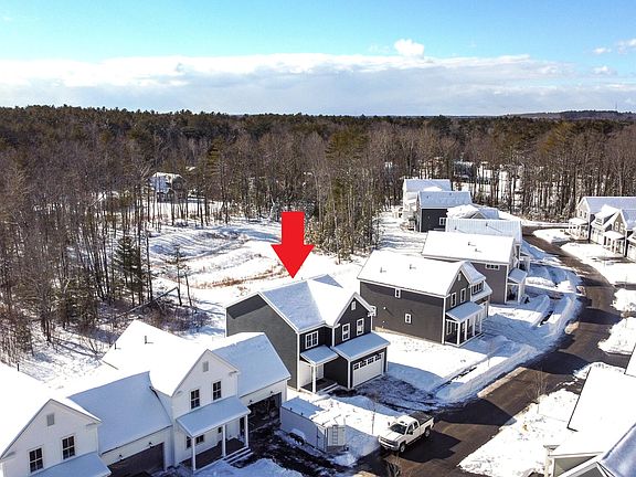 4th image of 18 Holbrook Farms Way