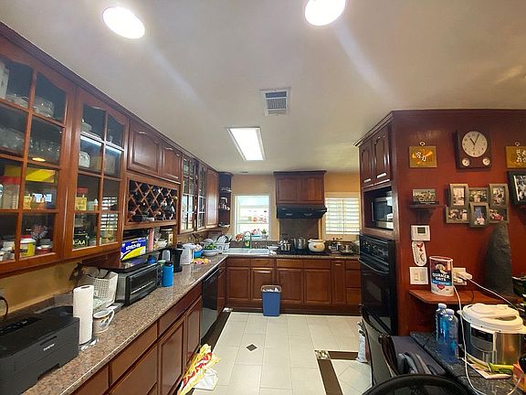 3rd image of 9731 E Naomi Ave