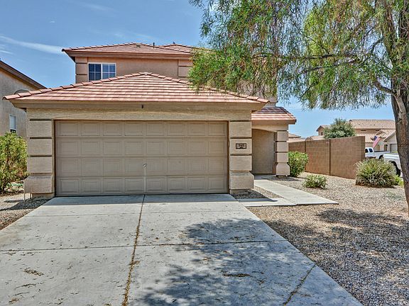 3rd image of 797 E Desert Holly Cir