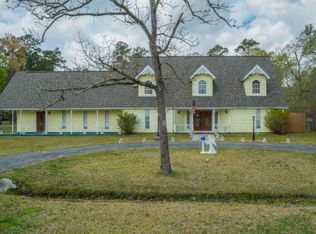 126 Kirby Cir, Sour Lake, TX 77659