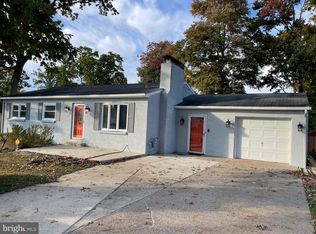 824 W Somerdale Rd, Somerdale, NJ 08083