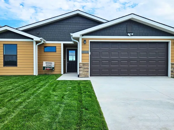 1109 Gwyn Ave, North Platte, NE 69101