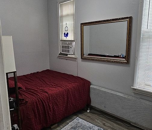 5th image of 9316 S Marquette Ave