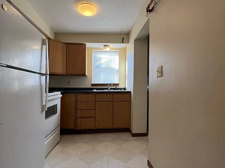 115 Mill St #117 — Photo 12