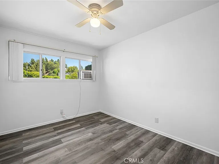 2025 Broadview Dr #A — Photo 11