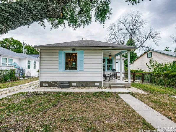 306 Leming Dr, San Antonio, TX 78201