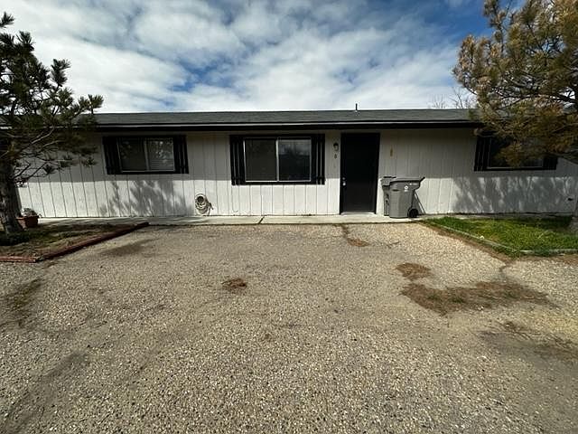 1st image of 3724 Billings Dr #5