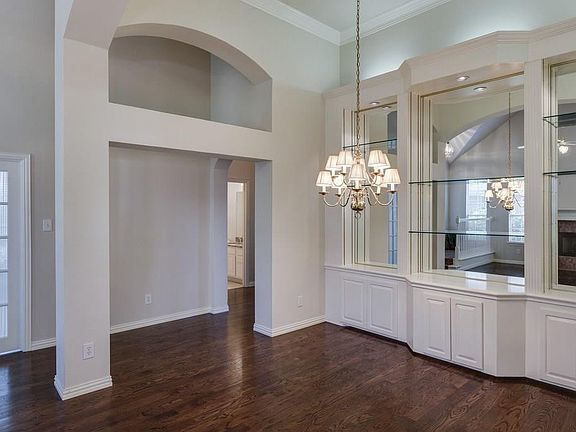 5th image of 10317 Donley Dr