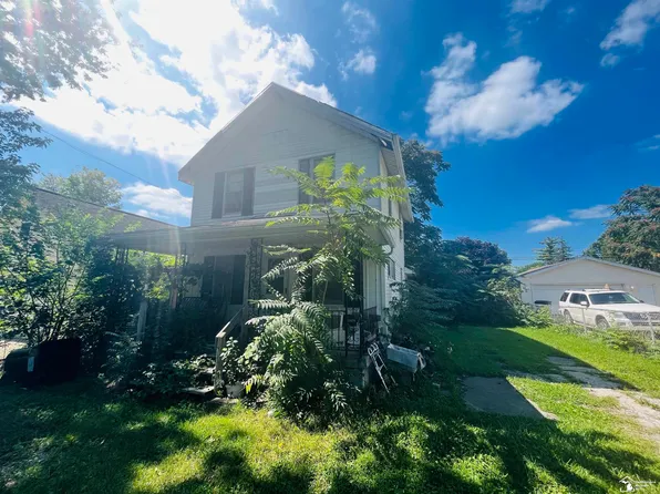 1112 Adams St, Monroe, MI 48161