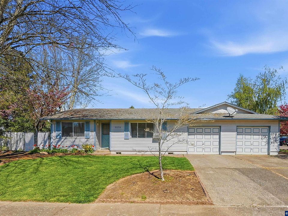 1st image of 2273 Northtree Dr NE