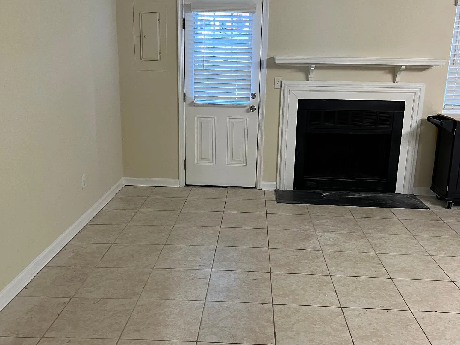 5148 Condor St — Photo 2