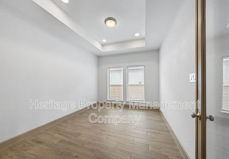 316 Hulda Trl — Photo 34
