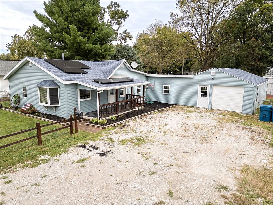 1st image of 806 Lawndale Ave