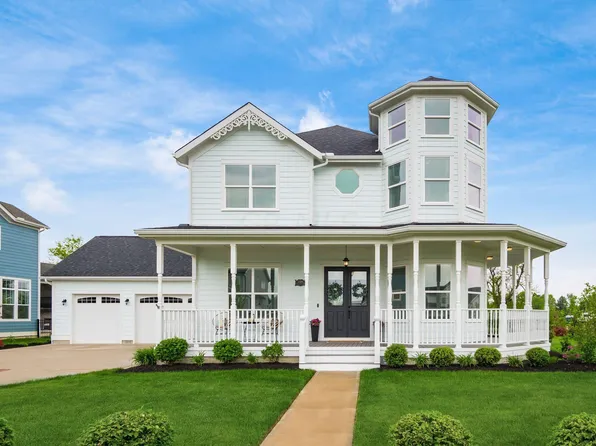 2198 Red Oak St, Lewis Center, OH 43035