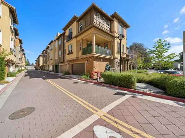665 Alamo Ct, Mountain View, CA 94043