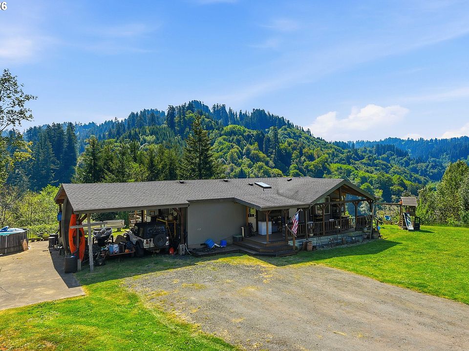 1st image of 63562 Daniels Creek Rd