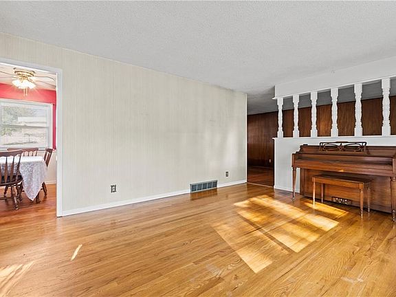 5th image of 3824 Stonewall Ct
