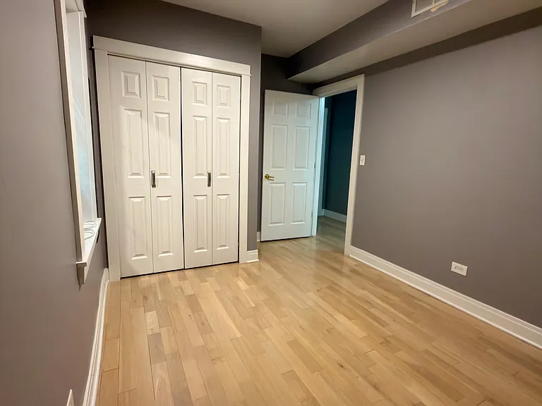 3306 N Drake Ave #2F — Photo 15