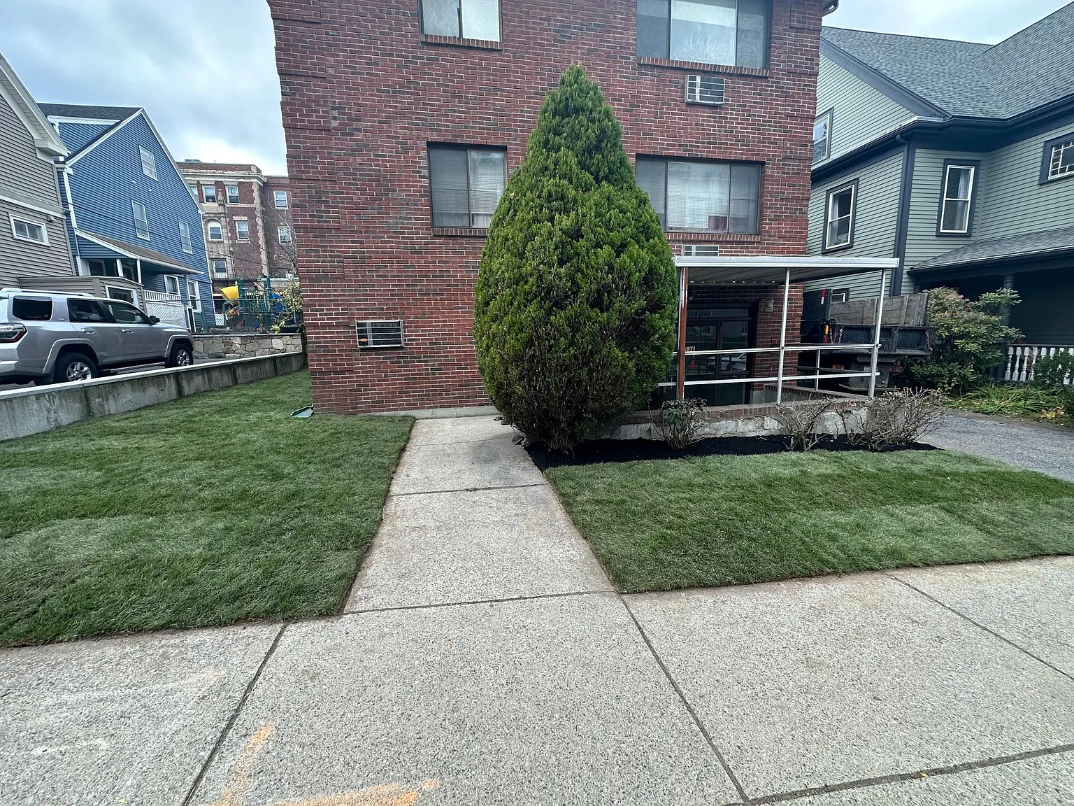 Studio, 375 sqft, $2,100 — Photo 1