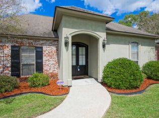 26233 Whispering Pines Ave, Denham Springs, LA 70726