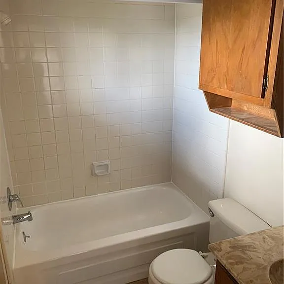3316 Guadalupe St #211 — Photo 5