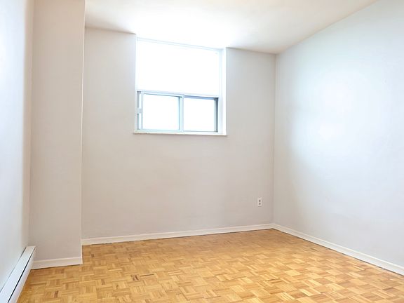 5th image of 60 Gowan Ave #1