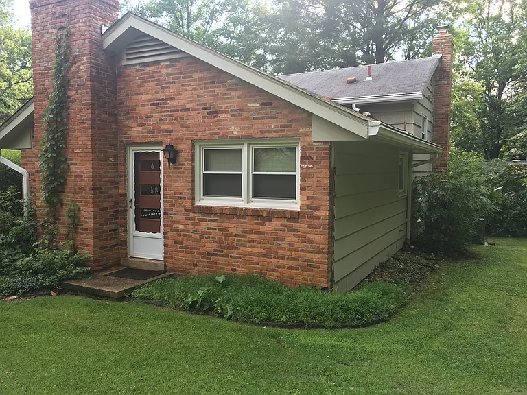 1115 Westbriar Ct NE — Photo 21