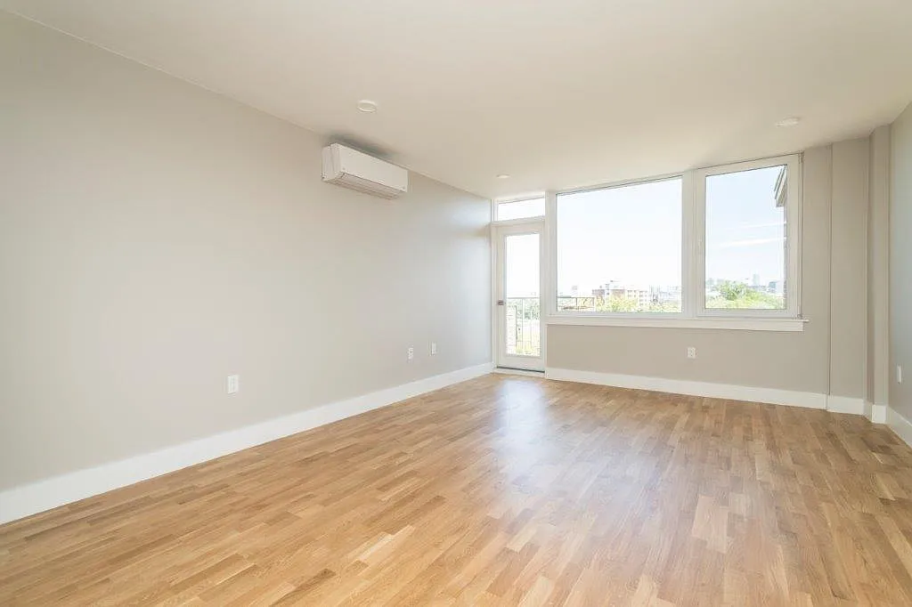 1 bed, 1.0 bath, 508 sqft, $3,700 — Photo 3