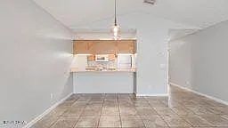8416 N Lagoon Dr — Photo 4