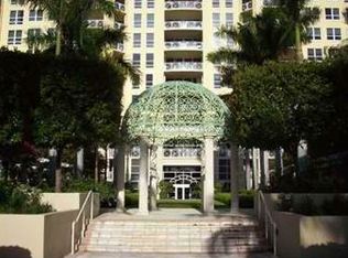 445 Grand Bay Dr PH 2C, Key Biscayne, FL 33149