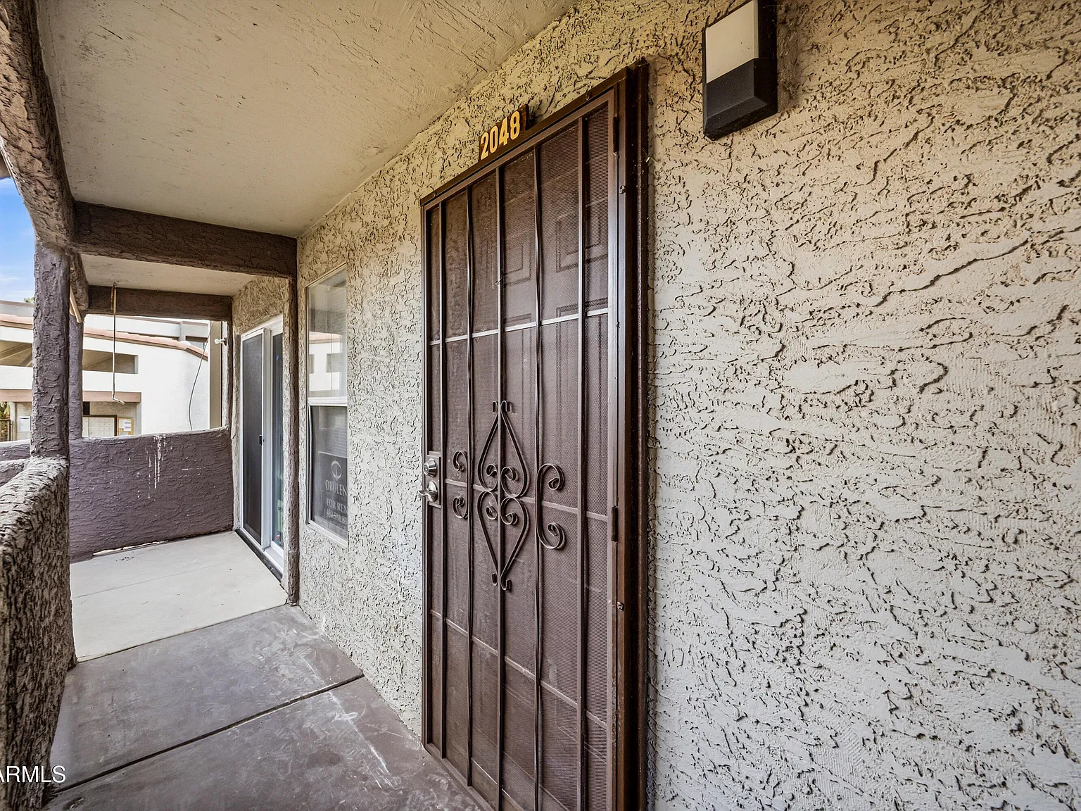 2 bed, 2.5 bath, 1190 sqft, $1,595 — Photo 2
