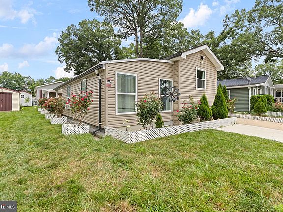 2nd image of 3512 Wagon Train Rd