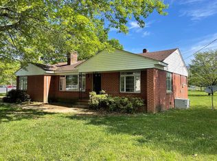 377 Main St, Andrews, NC 28901