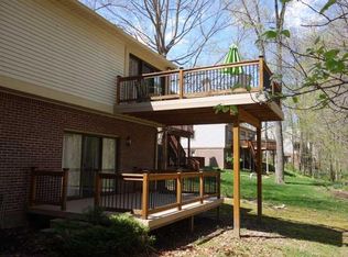 1745 Creekside Ln W, Carmel, IN 46032