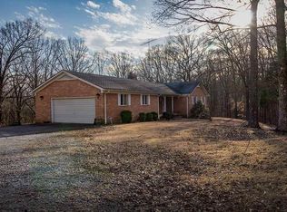 788 Chicken Rd, Dresden, TN 38225