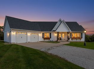 27887 337th Ct, Adel, IA 50003