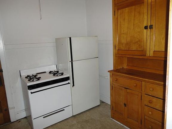 3rd image of 4535 N Leavitt St APT 2