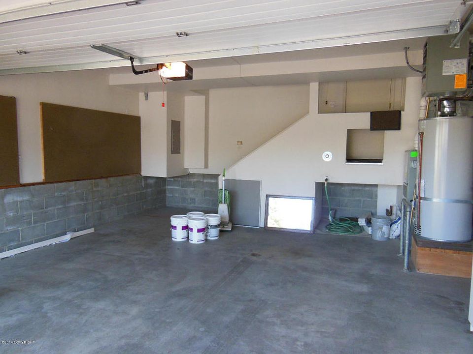 2nd image of 3054 Brittany Pl