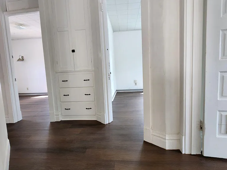 Upstairs Foyer