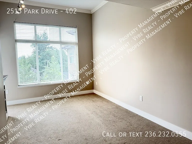 2515 Park Dr #402 — Photo 6