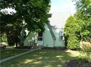 5 Highland Dr, Mc Kees Rocks, PA 15136